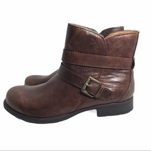 B.O.C JOYNER Brown Round Toe Ankle Booties 9M